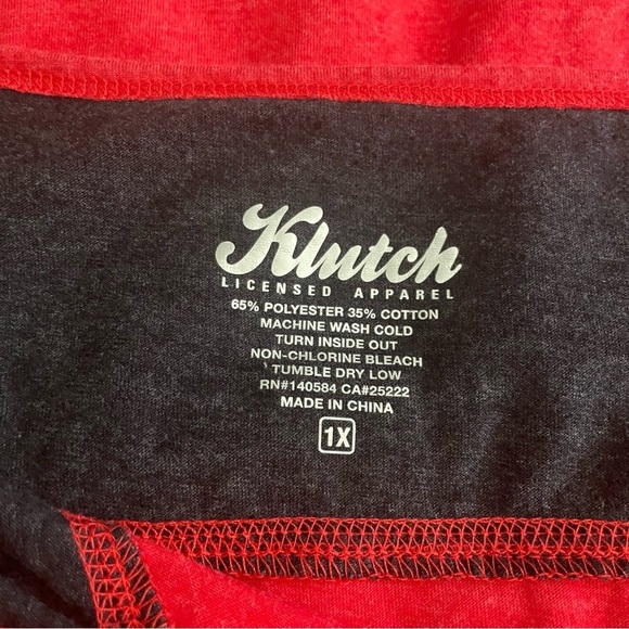 Klutch License Apparel Texas Tech Red and Black V Neck T-Shirt Size 1X - Picture 3 of 3